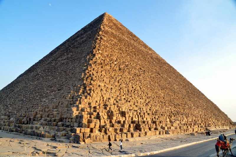 las Pirámides de Guiza la esfinge el museo y Jan el Jalili