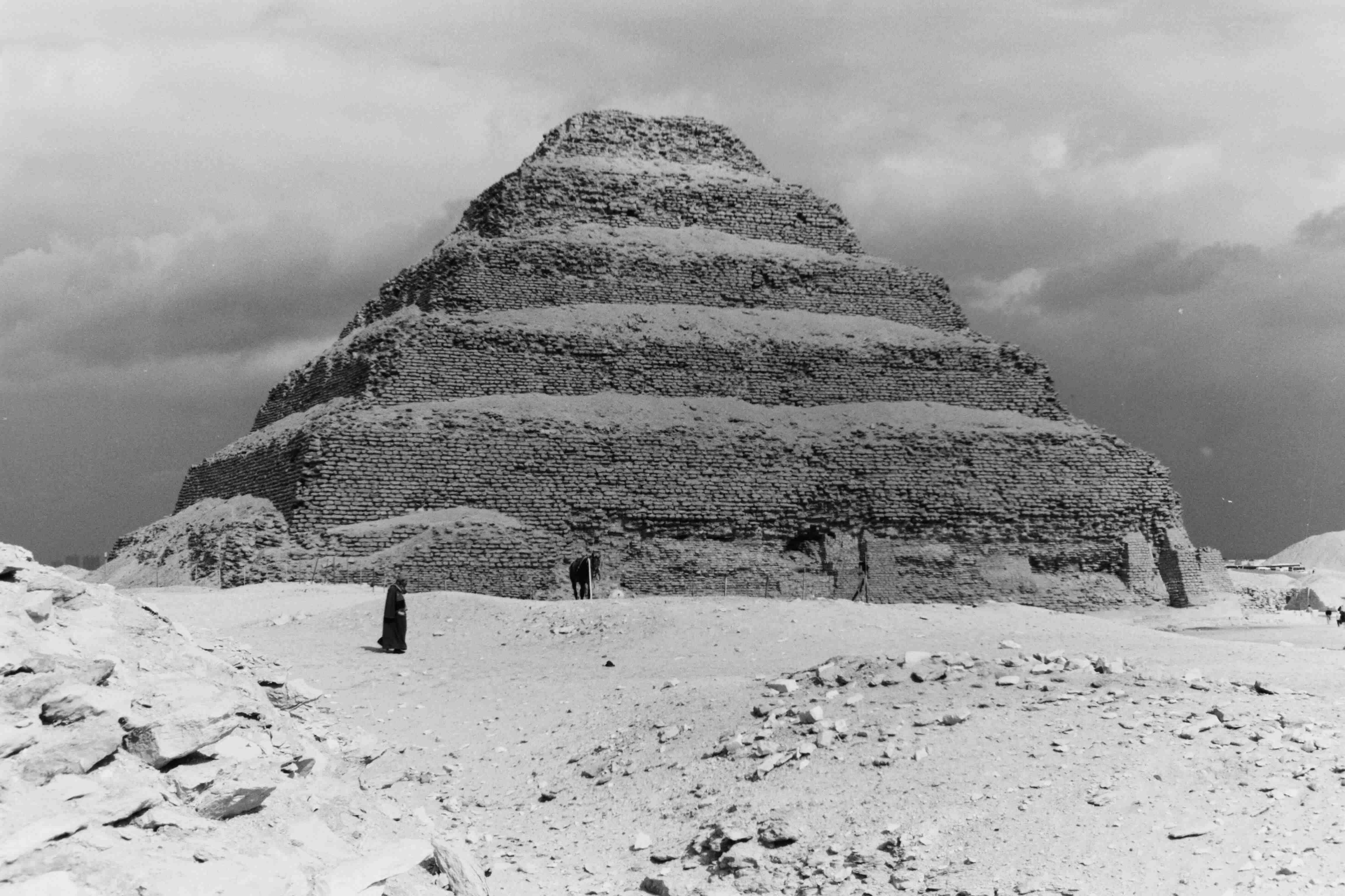 las Pirámides de Guiza Saqara y las Pirámides de Dahshur