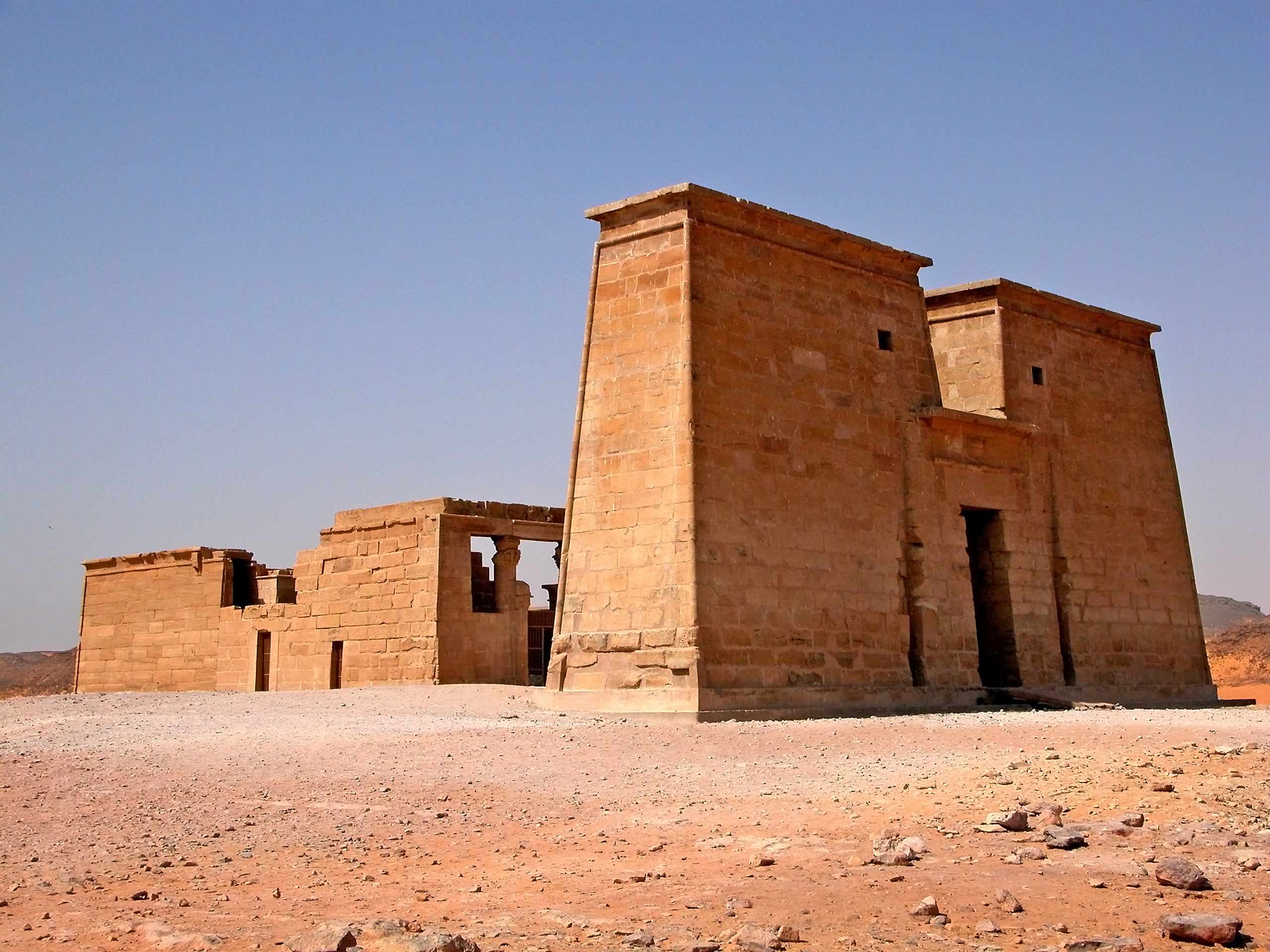 Recorrido en el lago Nasser Abu Simbel Amada templos nubios