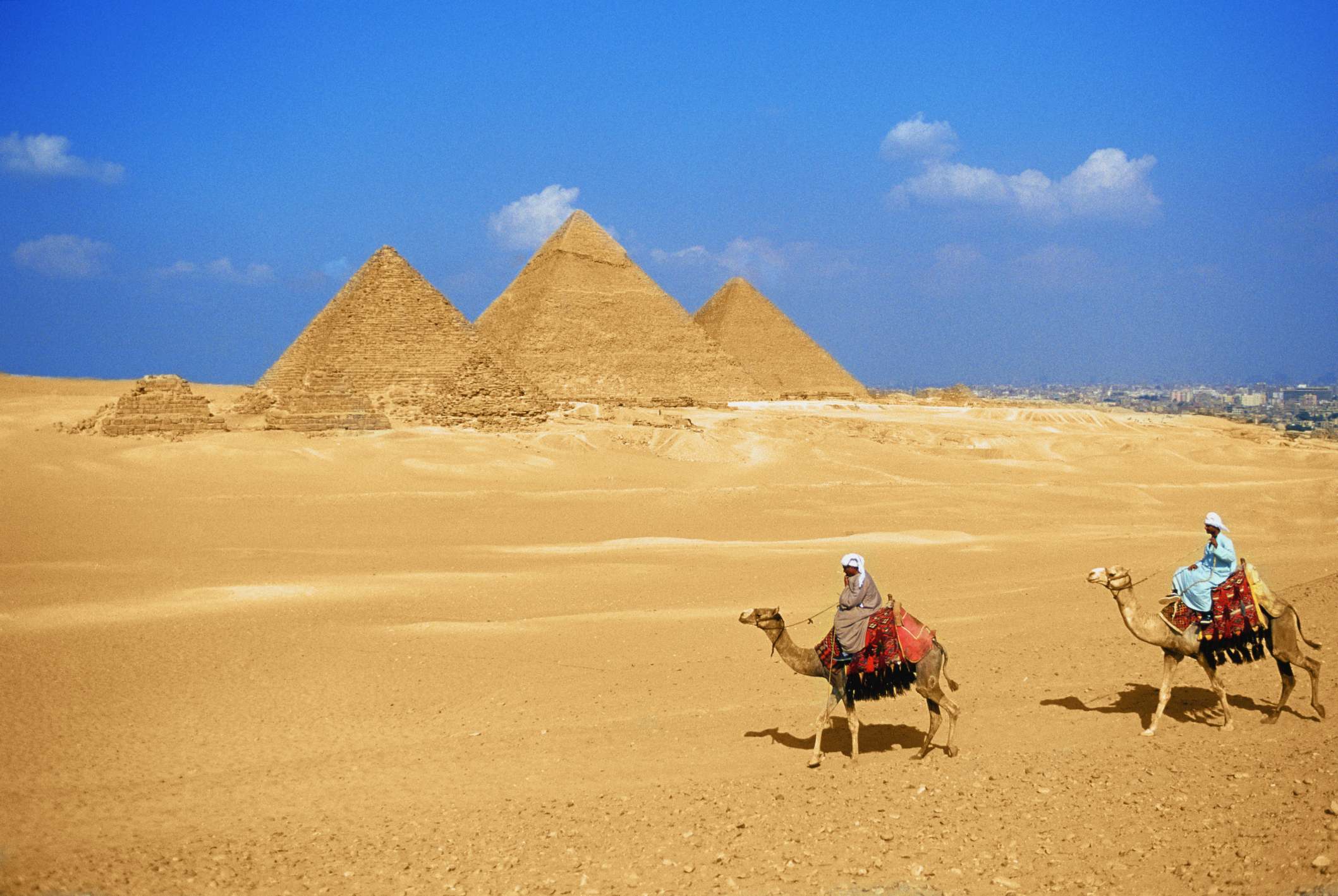 Tour completo por las Pirámides de Giza y las Catacumbas romanas