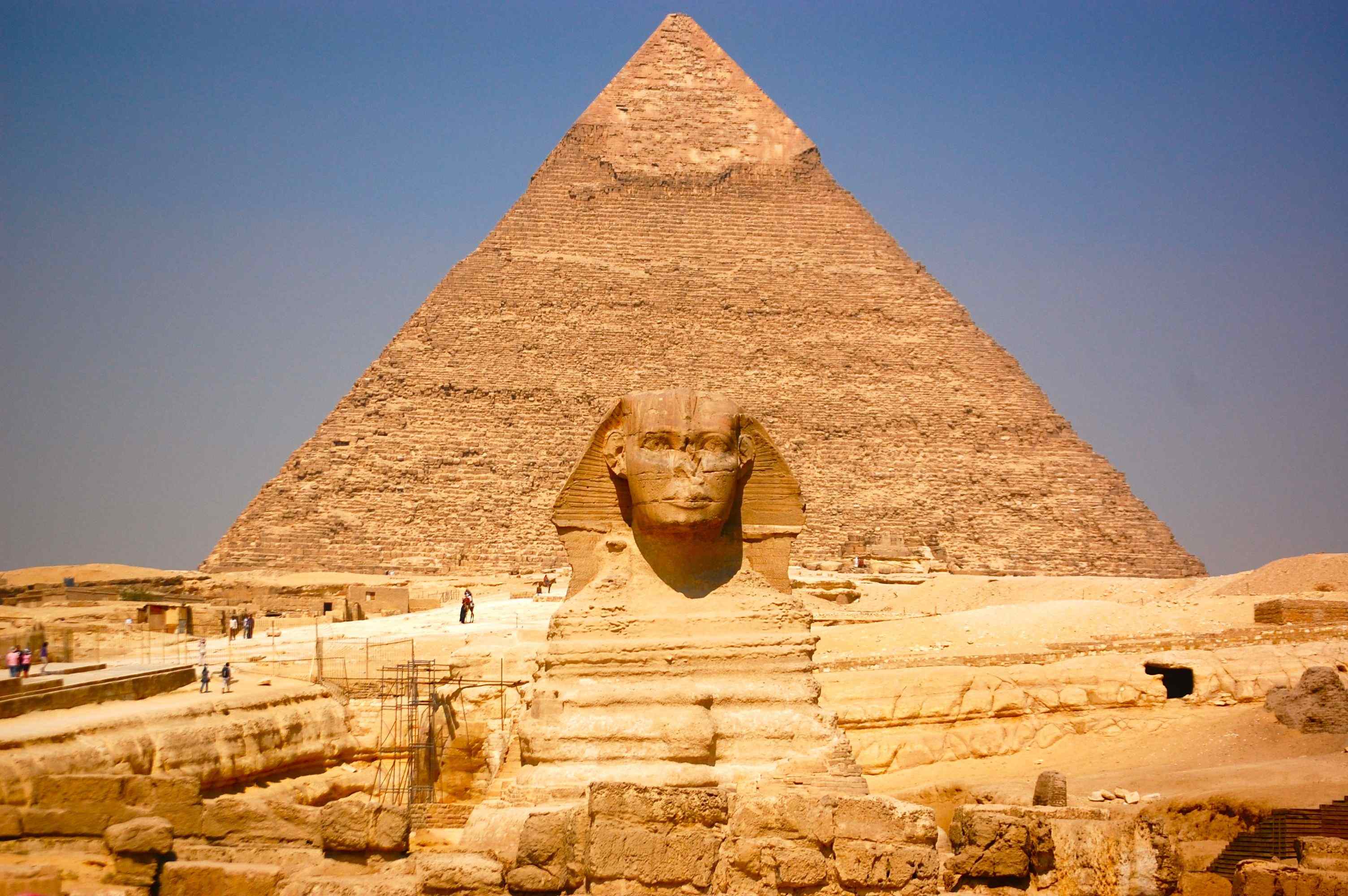 la pirámide de kefren y la esfinge